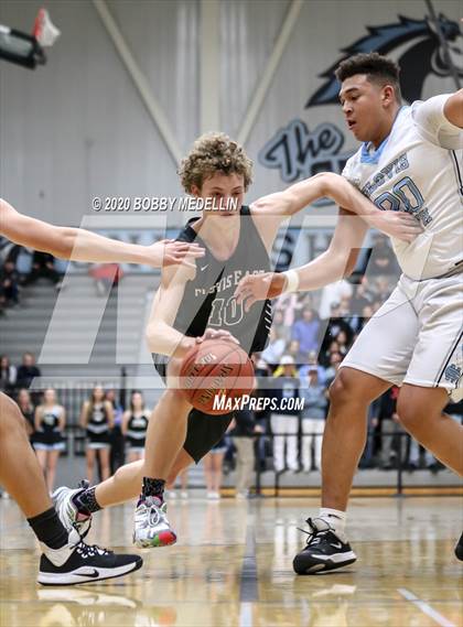 Thumbnail 2 in Clovis East @ Clovis North photogallery.