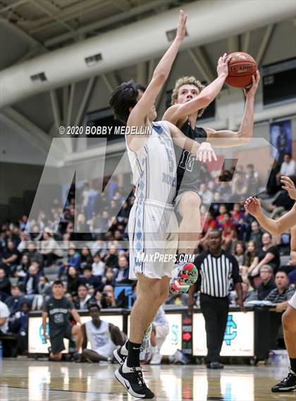 Thumbnail 2 in Clovis East @ Clovis North photogallery.