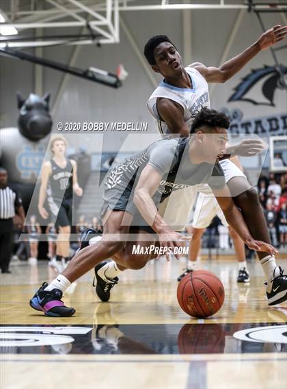 Thumbnail 2 in Clovis East @ Clovis North photogallery.