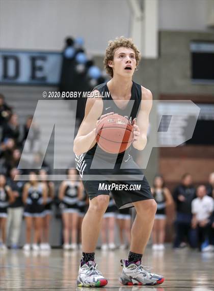 Thumbnail 1 in Clovis East @ Clovis North photogallery.
