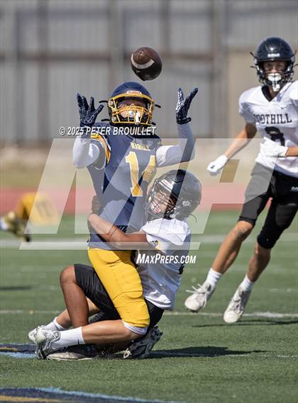 Thumbnail 3 in Foothill @ Marina photogallery.