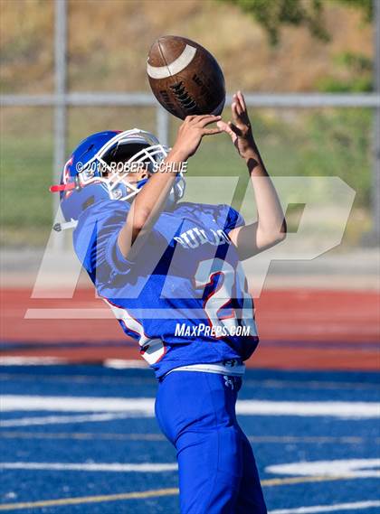 Thumbnail 2 in Antelope @ Folsom photogallery.