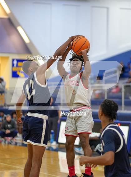 Thumbnail 1 in Baker vs. Biloxi photogallery.