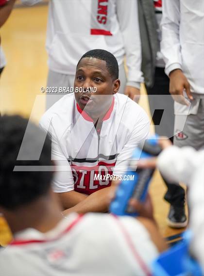 Thumbnail 2 in Baker vs. Biloxi photogallery.