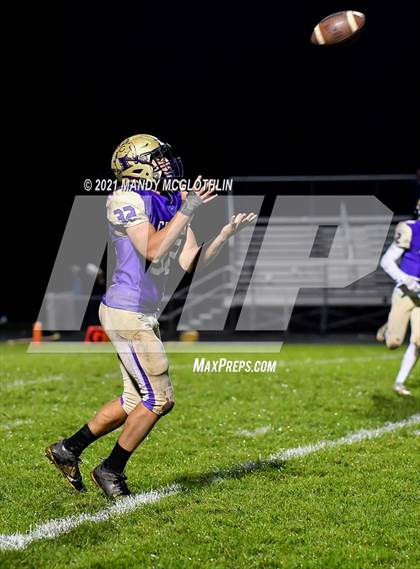 Thumbnail 1 in Metamora @ Canton photogallery.