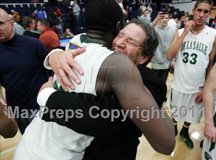 Thumbnail 2 in Sheldon vs. De La Salle (CIF State NorCal D1 Playoffs) photogallery.