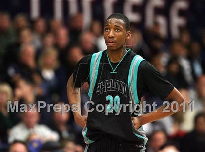 Thumbnail 3 in Sheldon vs. De La Salle (CIF State NorCal D1 Playoffs) photogallery.
