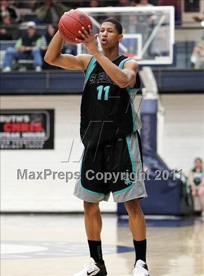 Thumbnail 2 in Sheldon vs. De La Salle (CIF State NorCal D1 Playoffs) photogallery.
