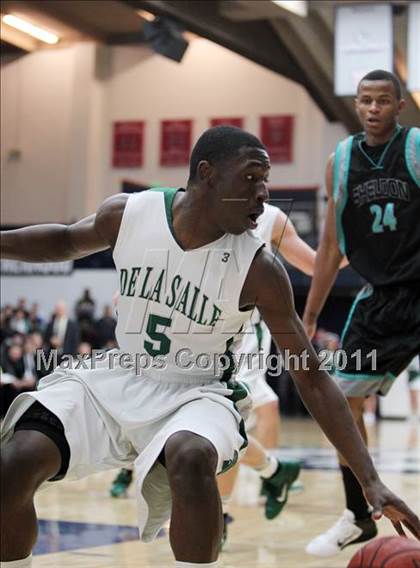 Thumbnail 1 in Sheldon vs. De La Salle (CIF State NorCal D1 Playoffs) photogallery.