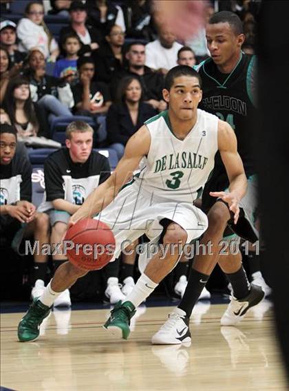 Thumbnail 3 in Sheldon vs. De La Salle (CIF State NorCal D1 Playoffs) photogallery.