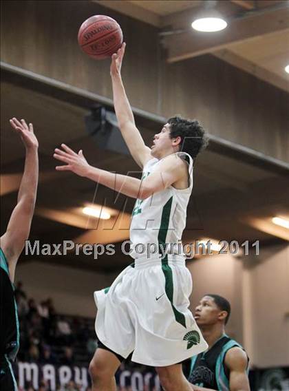 Thumbnail 3 in Sheldon vs. De La Salle (CIF State NorCal D1 Playoffs) photogallery.