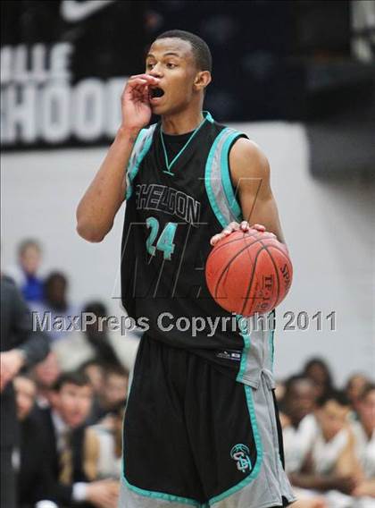 Thumbnail 1 in Sheldon vs. De La Salle (CIF State NorCal D1 Playoffs) photogallery.
