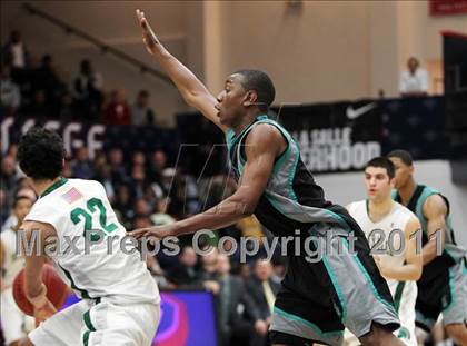 Thumbnail 3 in Sheldon vs. De La Salle (CIF State NorCal D1 Playoffs) photogallery.