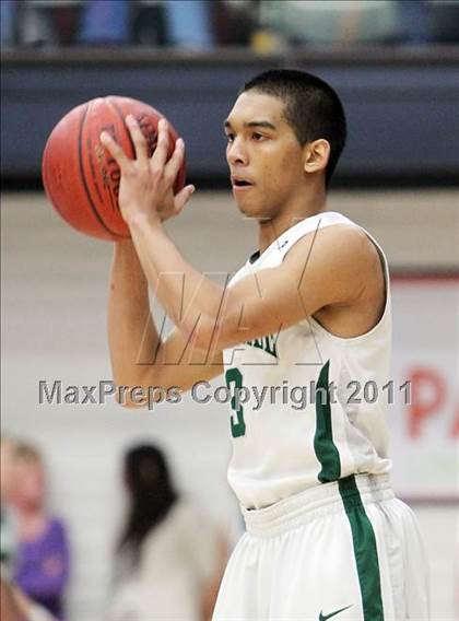 Thumbnail 3 in Sheldon vs. De La Salle (CIF State NorCal D1 Playoffs) photogallery.