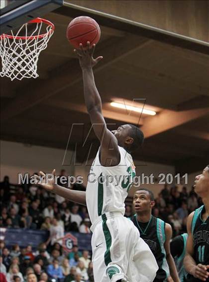 Thumbnail 3 in Sheldon vs. De La Salle (CIF State NorCal D1 Playoffs) photogallery.