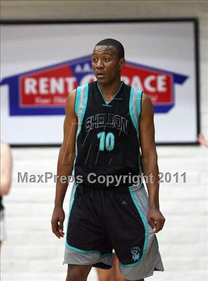 Thumbnail 1 in Sheldon vs. De La Salle (CIF State NorCal D1 Playoffs) photogallery.