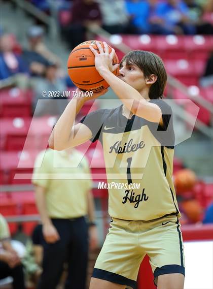 Thumbnail 1 in Abilene @ Mineral Wells photogallery.