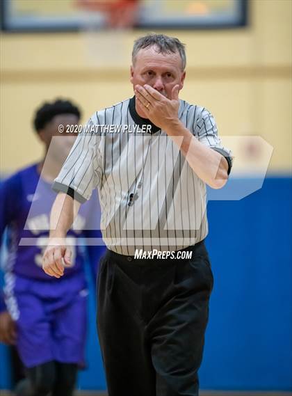 Thumbnail 1 in Durham Academy vs. Village Christian Academy (Phenom City of Oaks Classic) photogallery.