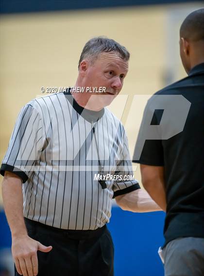 Thumbnail 2 in Durham Academy vs. Village Christian Academy (Phenom City of Oaks Classic) photogallery.