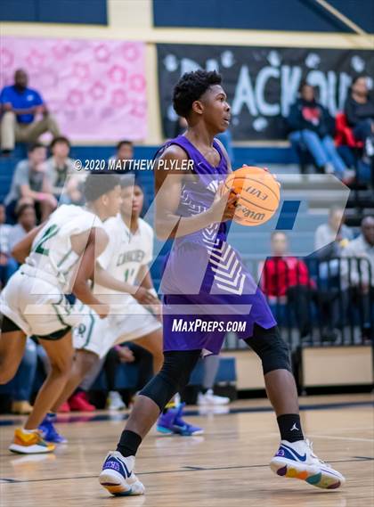 Thumbnail 1 in Durham Academy vs. Village Christian Academy (Phenom City of Oaks Classic) photogallery.