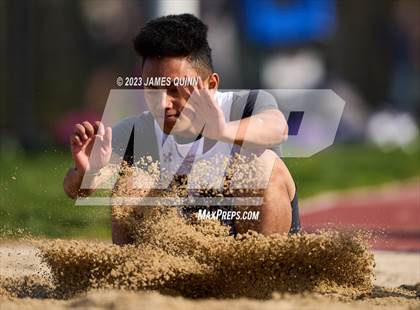 Thumbnail 3 in Strath Haven Meet photogallery.