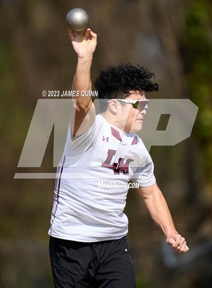 Thumbnail 2 in Strath Haven Meet photogallery.