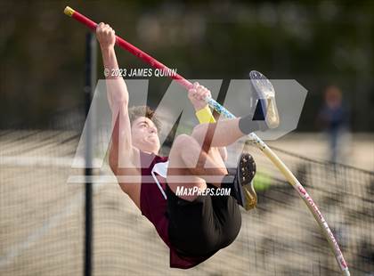 Thumbnail 1 in Strath Haven Meet photogallery.