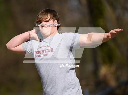 Thumbnail 1 in Strath Haven Meet photogallery.