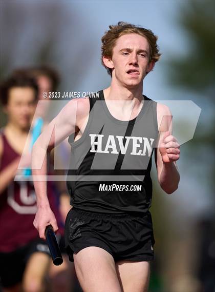 Thumbnail 3 in Strath Haven Meet photogallery.