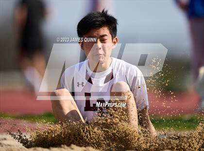 Thumbnail 2 in Strath Haven Meet photogallery.