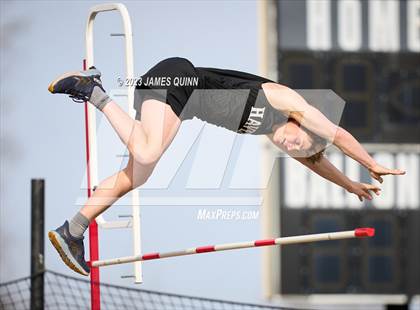 Thumbnail 2 in Strath Haven Meet photogallery.