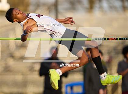 Thumbnail 2 in Strath Haven Meet photogallery.