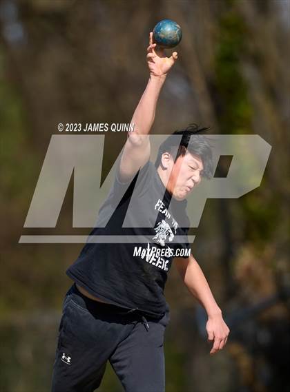 Thumbnail 2 in Strath Haven Meet photogallery.