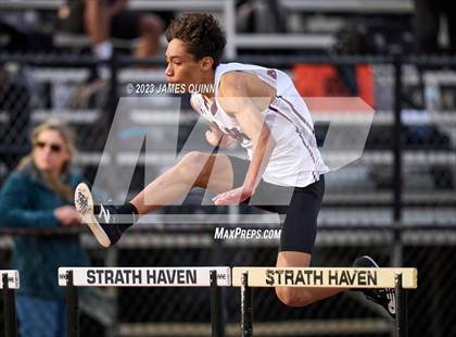 Thumbnail 3 in Strath Haven Meet photogallery.