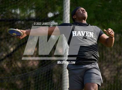 Thumbnail 1 in Strath Haven Meet photogallery.