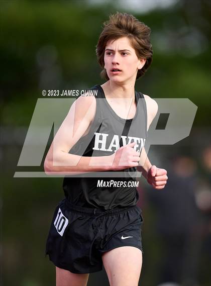 Thumbnail 2 in Strath Haven Meet photogallery.