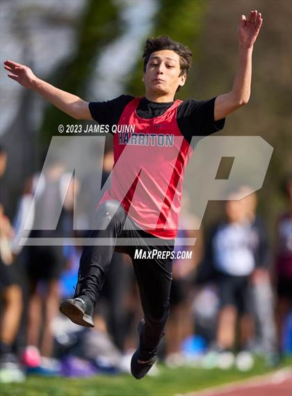 Thumbnail 3 in Strath Haven Meet photogallery.