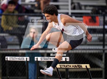 Thumbnail 2 in Strath Haven Meet photogallery.