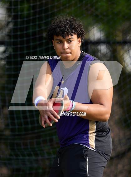 Thumbnail 1 in Strath Haven Meet photogallery.