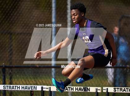 Thumbnail 3 in Strath Haven Meet photogallery.