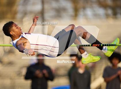 Thumbnail 3 in Strath Haven Meet photogallery.