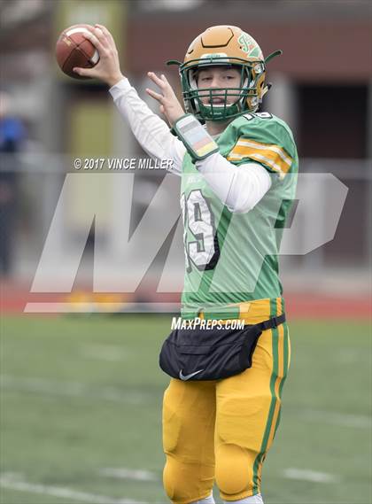 Thumbnail 3 in Tumwater vs. Archbishop Murphy (WIAA 2A Semifinal) photogallery.