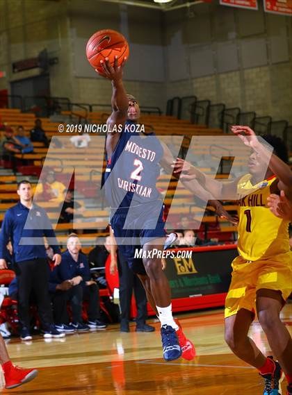 Thumbnail 3 in Modesto Christian vs. Oak Hill Academy (Nike Extravaganza) photogallery.