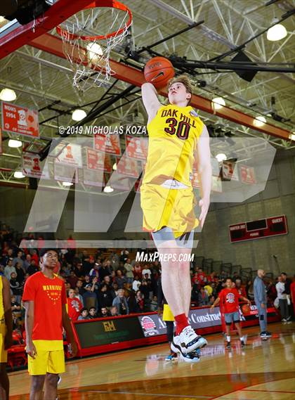Thumbnail 2 in Modesto Christian vs. Oak Hill Academy (Nike Extravaganza) photogallery.