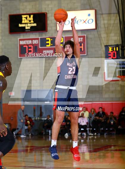 Thumbnail 2 in Modesto Christian vs. Oak Hill Academy (Nike Extravaganza) photogallery.
