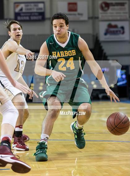 Thumbnail 2 in Scotts Valley vs Harbor (Santa Cruz Warriors Invitational Tournament) photogallery.