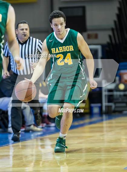 Thumbnail 1 in Scotts Valley vs Harbor (Santa Cruz Warriors Invitational Tournament) photogallery.