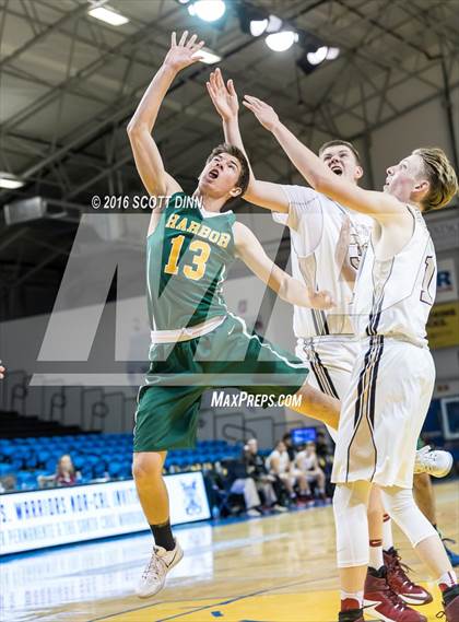 Thumbnail 3 in Scotts Valley vs Harbor (Santa Cruz Warriors Invitational Tournament) photogallery.