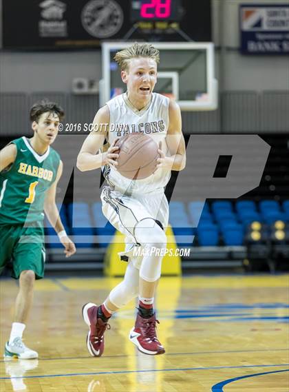 Thumbnail 1 in Scotts Valley vs Harbor (Santa Cruz Warriors Invitational Tournament) photogallery.