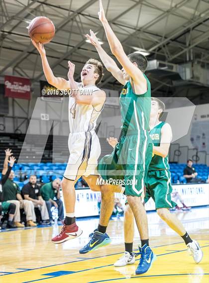 Thumbnail 3 in Scotts Valley vs Harbor (Santa Cruz Warriors Invitational Tournament) photogallery.